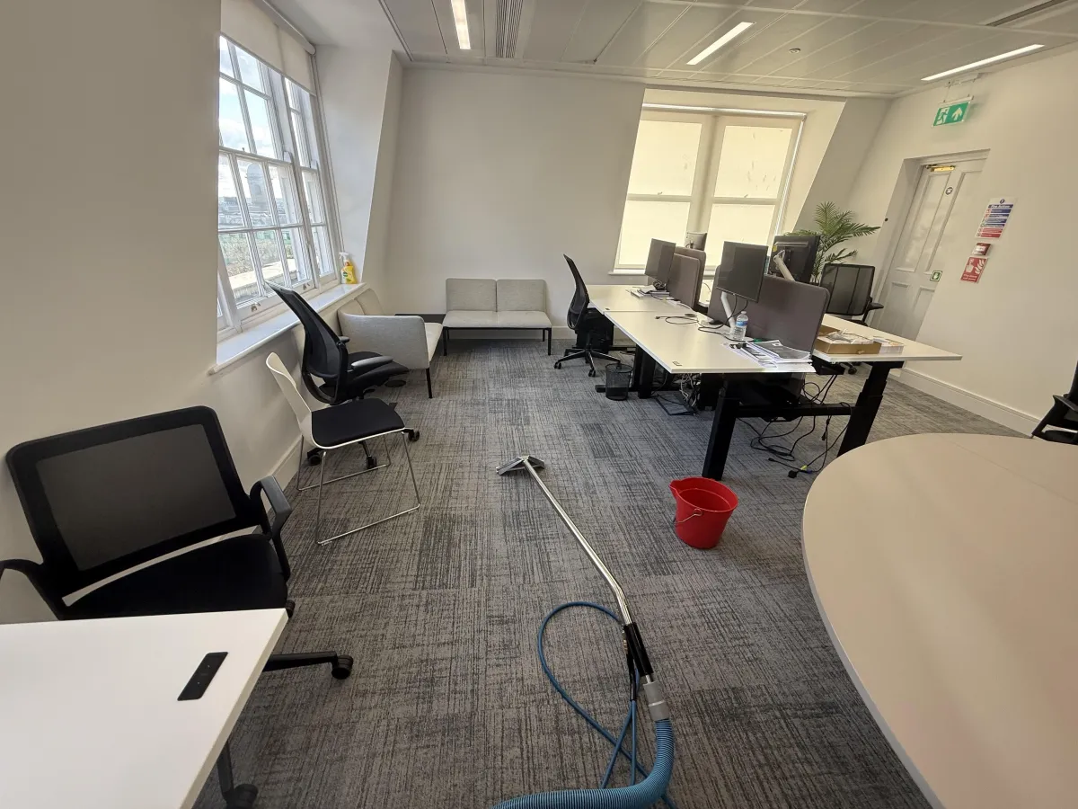office cleaning london