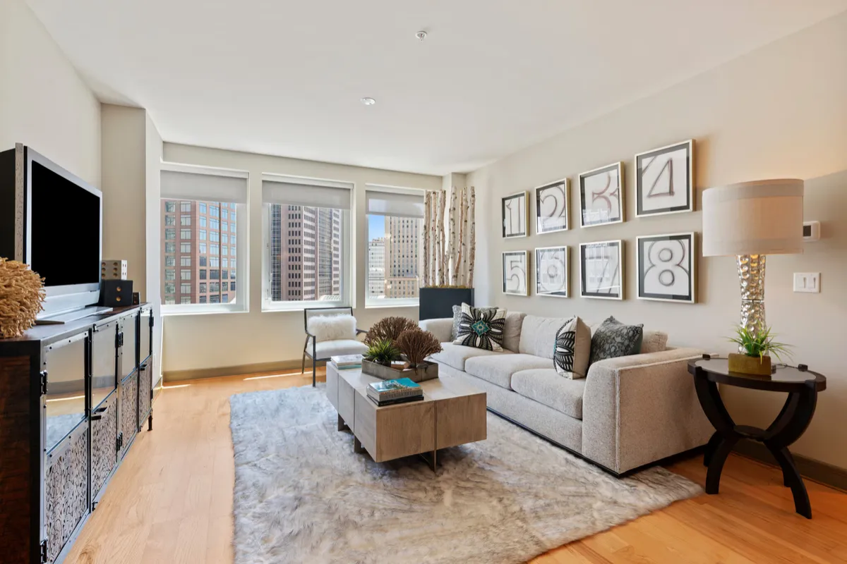 Rise Cityscape interior