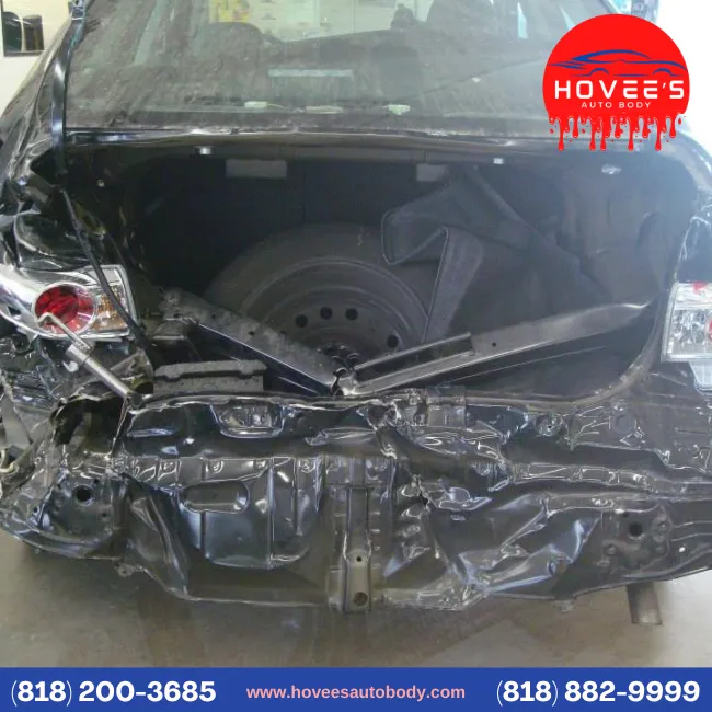 bumper repair near van nuys- hovee's auto body and paint