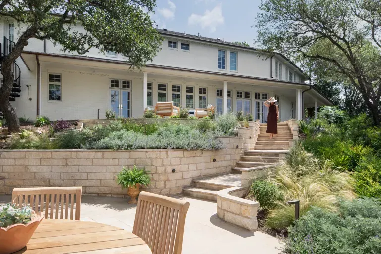 handyman austin-white brick stairs repair