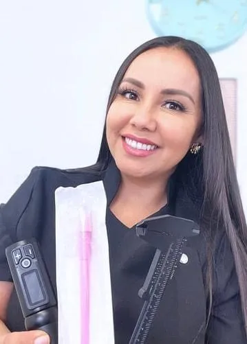 microblading artist Noemi in long beach ca