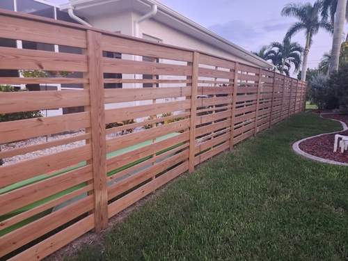  Vinyl Fencing