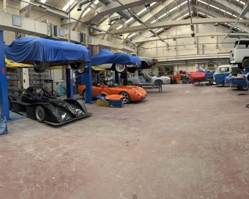  Vehicle Painting & Respraying