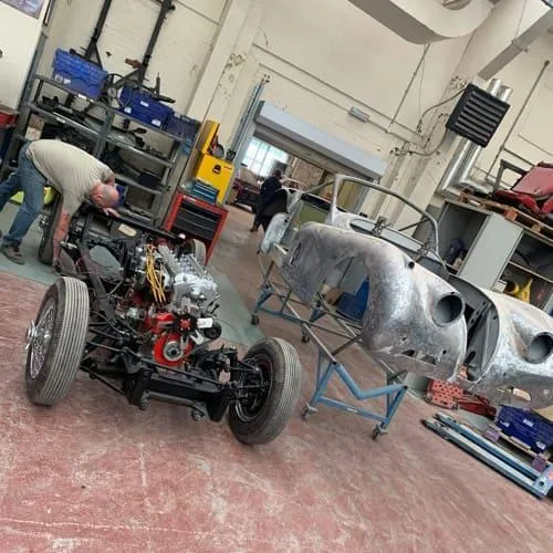 Cardiff Vehicle Painting & Respraying