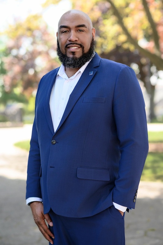 Legacy Real Estate Partners agent headshot