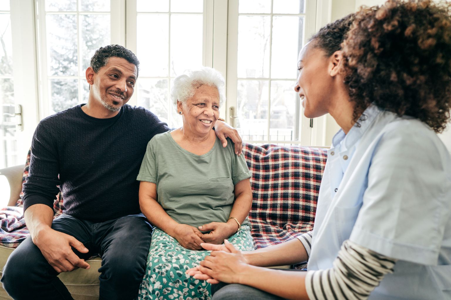 Professional Hospice Care Services caregiver providing in-home care in Philadelphia
