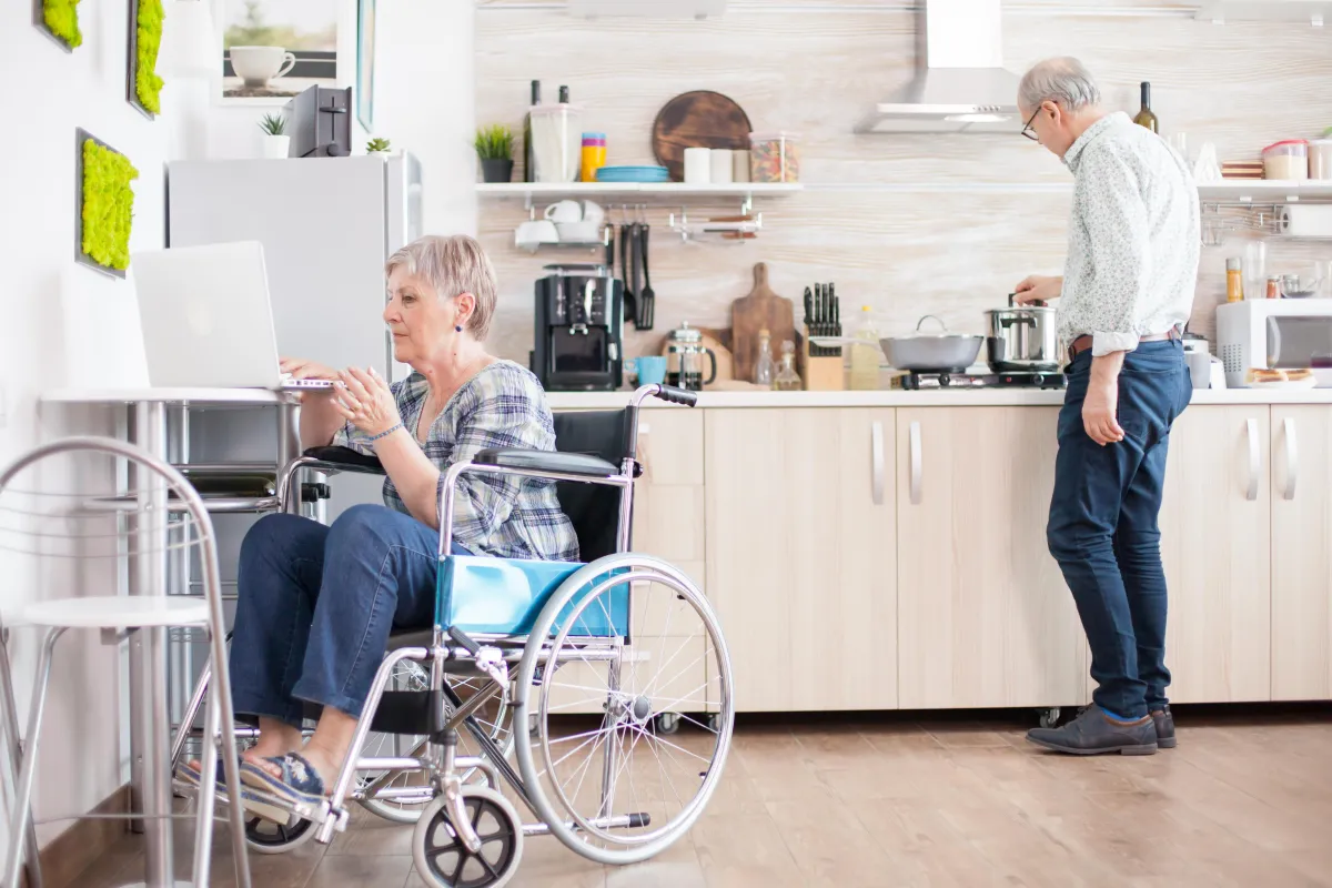 old-women-on-wheel-chair-img