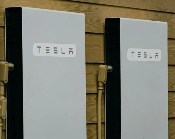 {{ custom_values.service_1 }} in {{custom_values.biz_area_1})