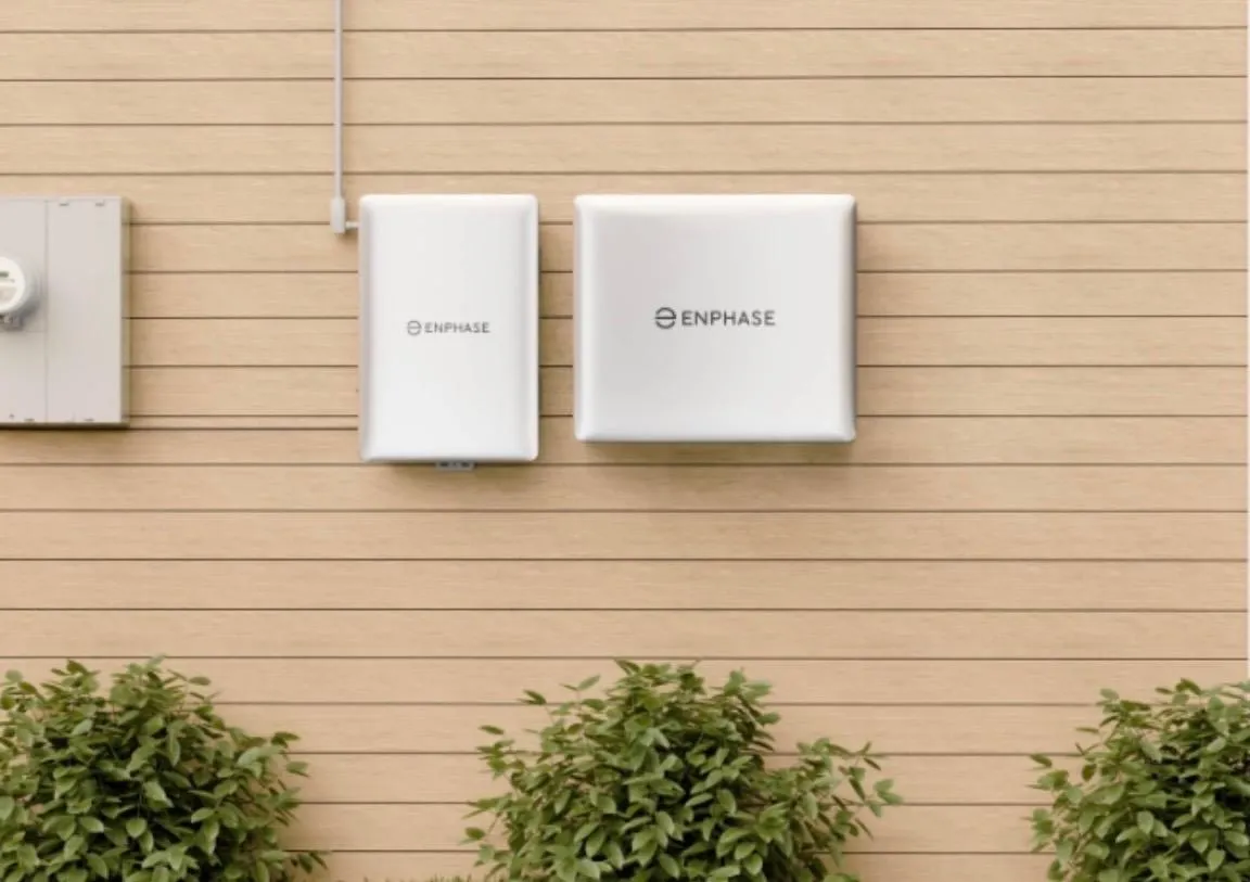 {{ custom_values.service_1 }} in {{custom_values.biz_area_1})