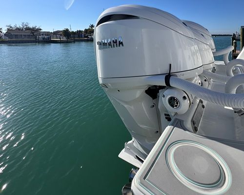 Isla del Sol Full Marine Detailing