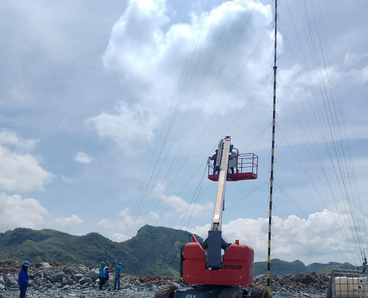 School Building in Aroroy