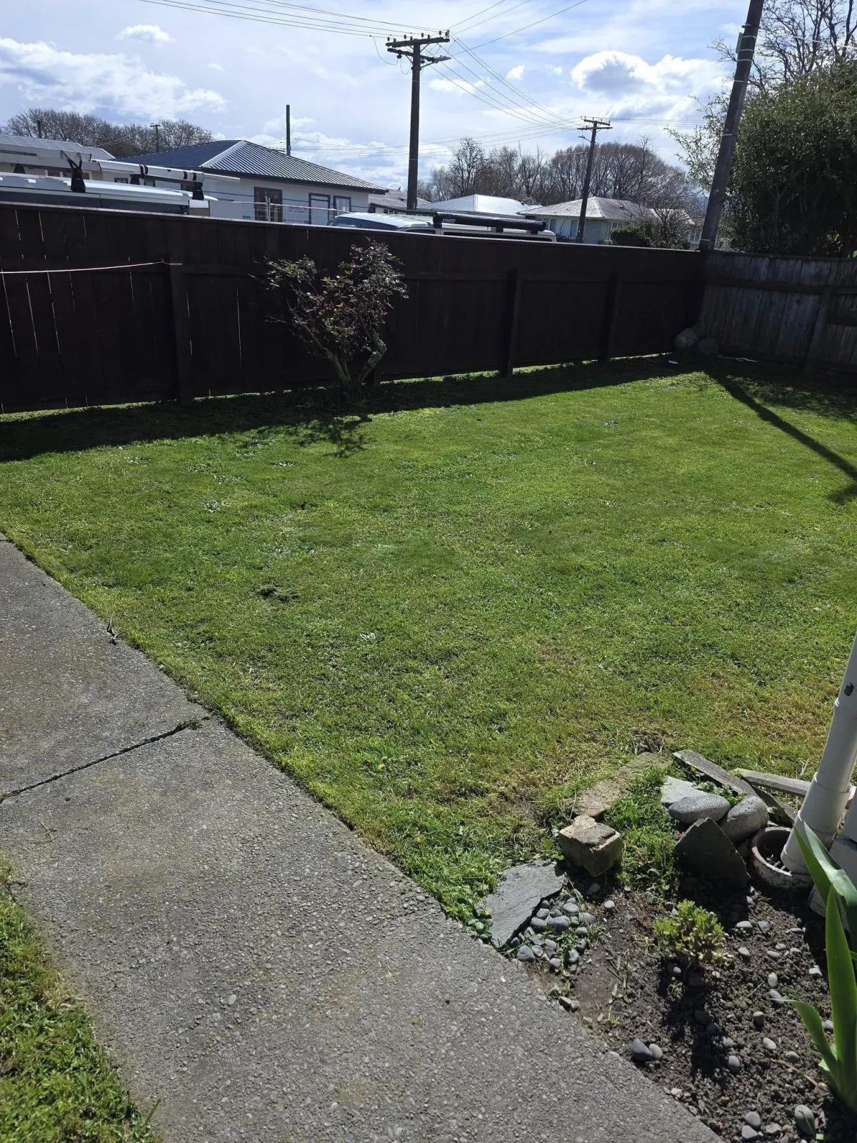 Lawn mowing service in Blenheim