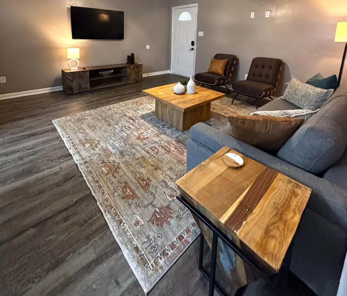 Why Short-Term Rental Styling Matters More Than Ever for Airbnb Hosts