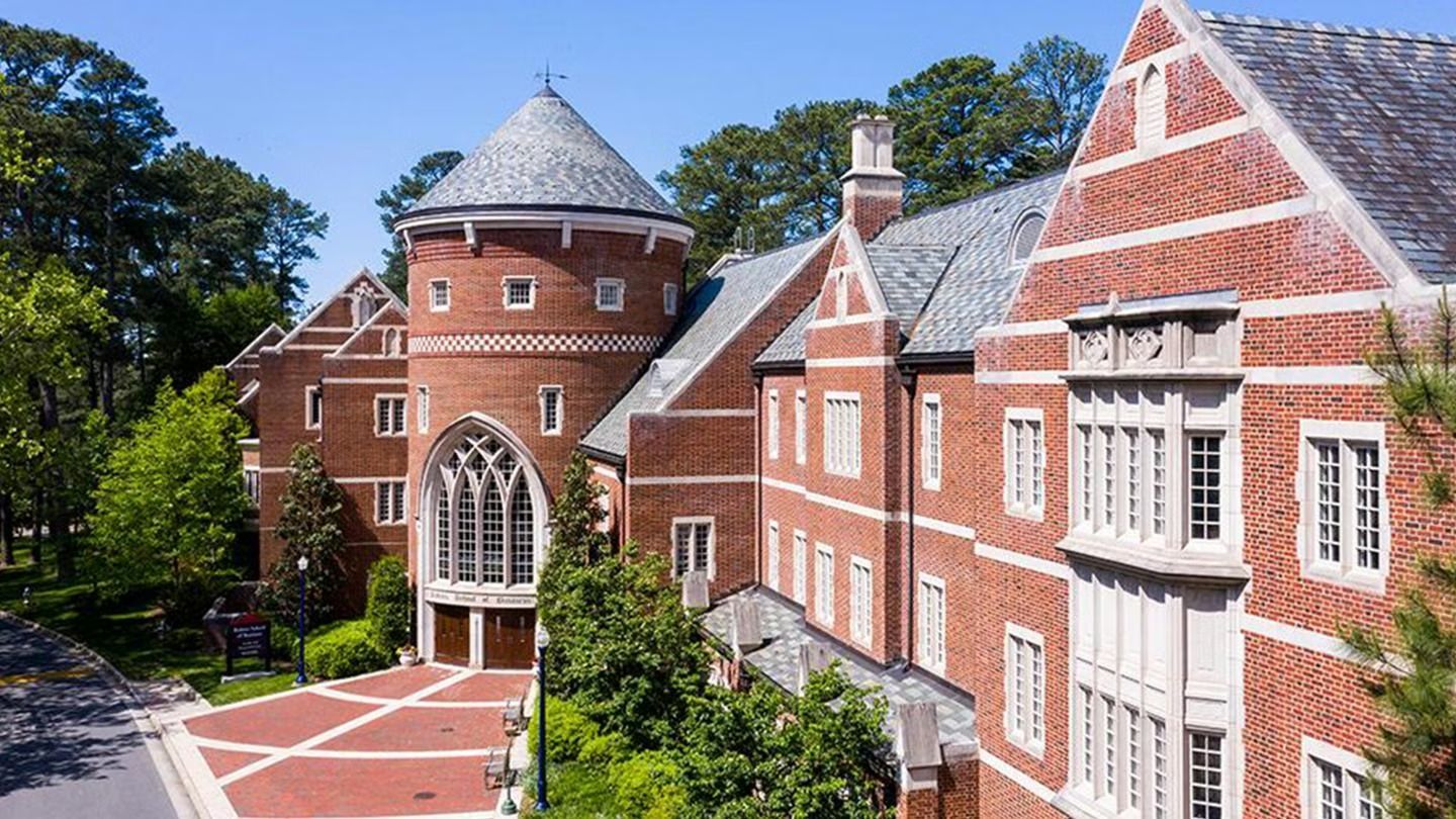 Discover the Beauty & Brilliance of University of Richmond – Richmond, VA 