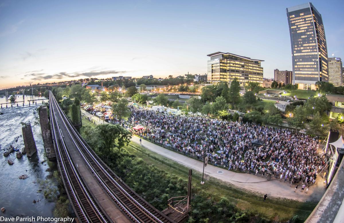 đ Brownâs Island Richmond, VA: The Riverfront Gem Where Music, Nature & City Energy Collide đżđś