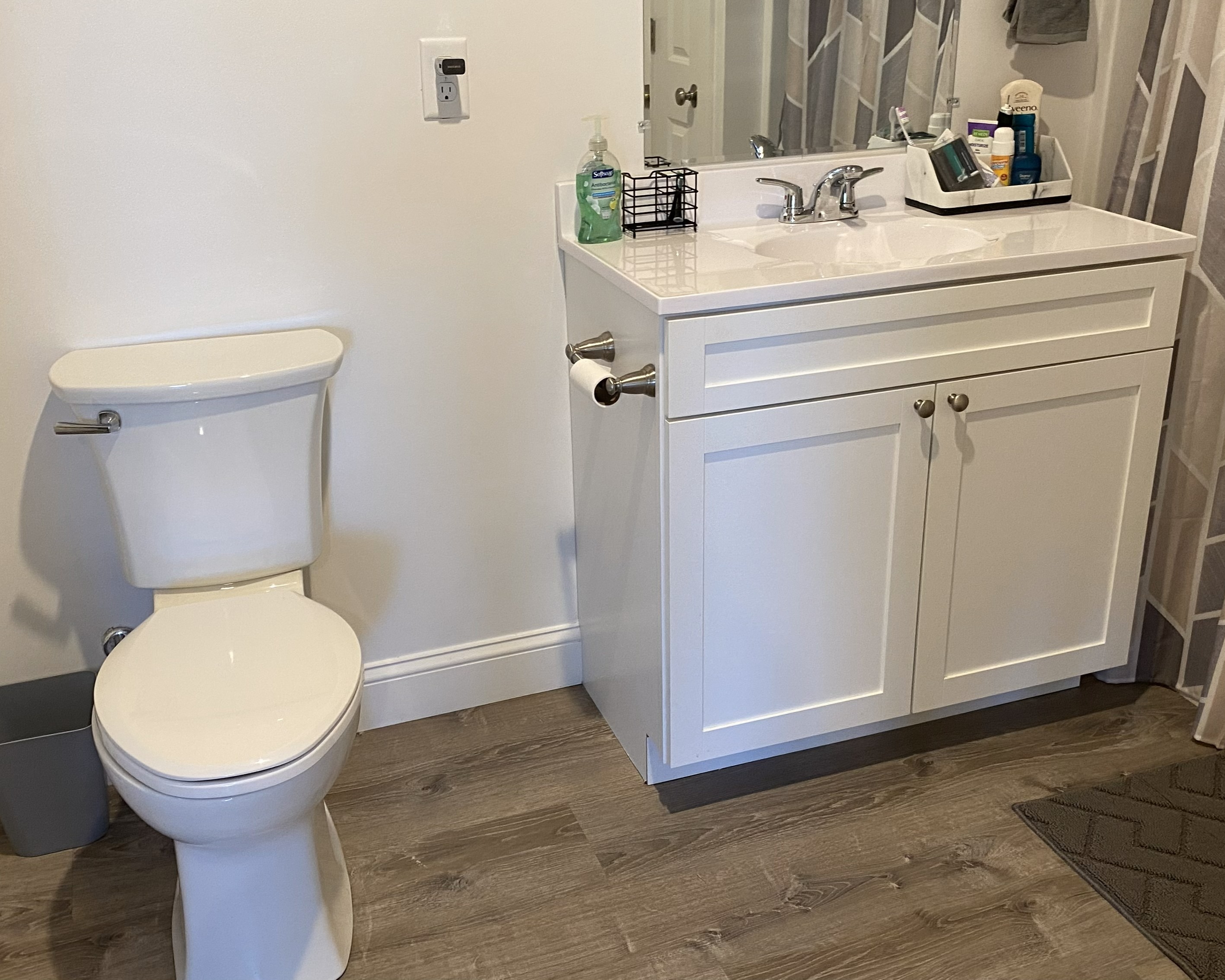 Bathrooms that shine are just one of the ways we can help you