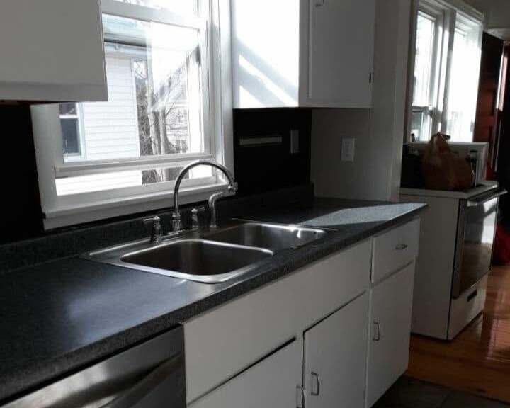 A clean kitchen that will feel welcoming to walk into