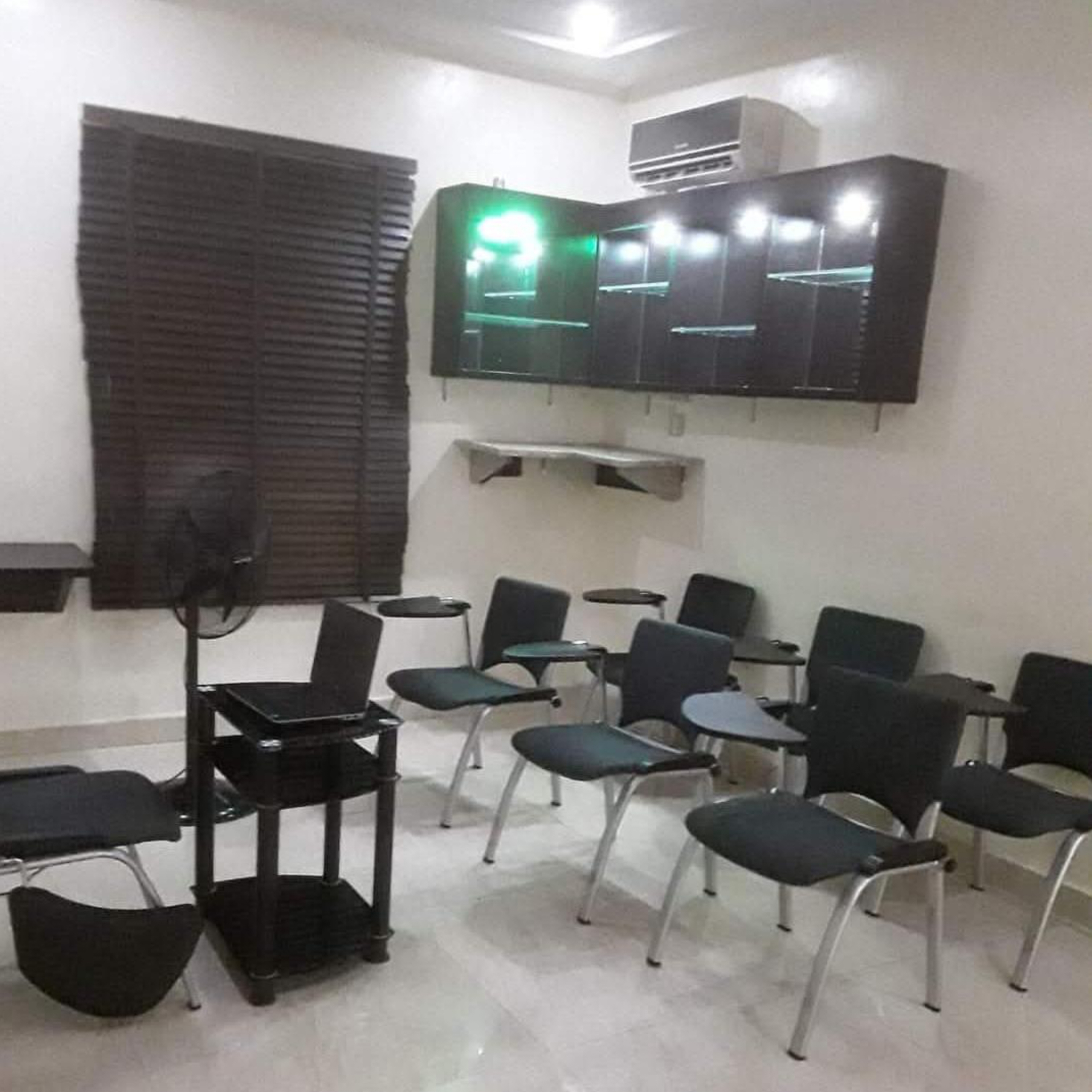 Girls studying Quran at Madrasatu Aishah Lekki