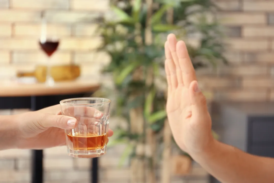 Has Alcohol Stopped Being Fun? Why So Many Women Rethink Drinking After 40