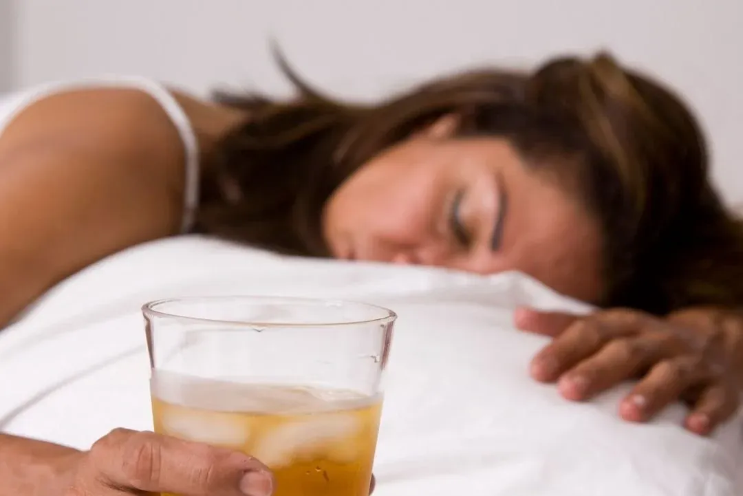 Why Alcohol Makes Us Lazy (It’s All About Dopamine)