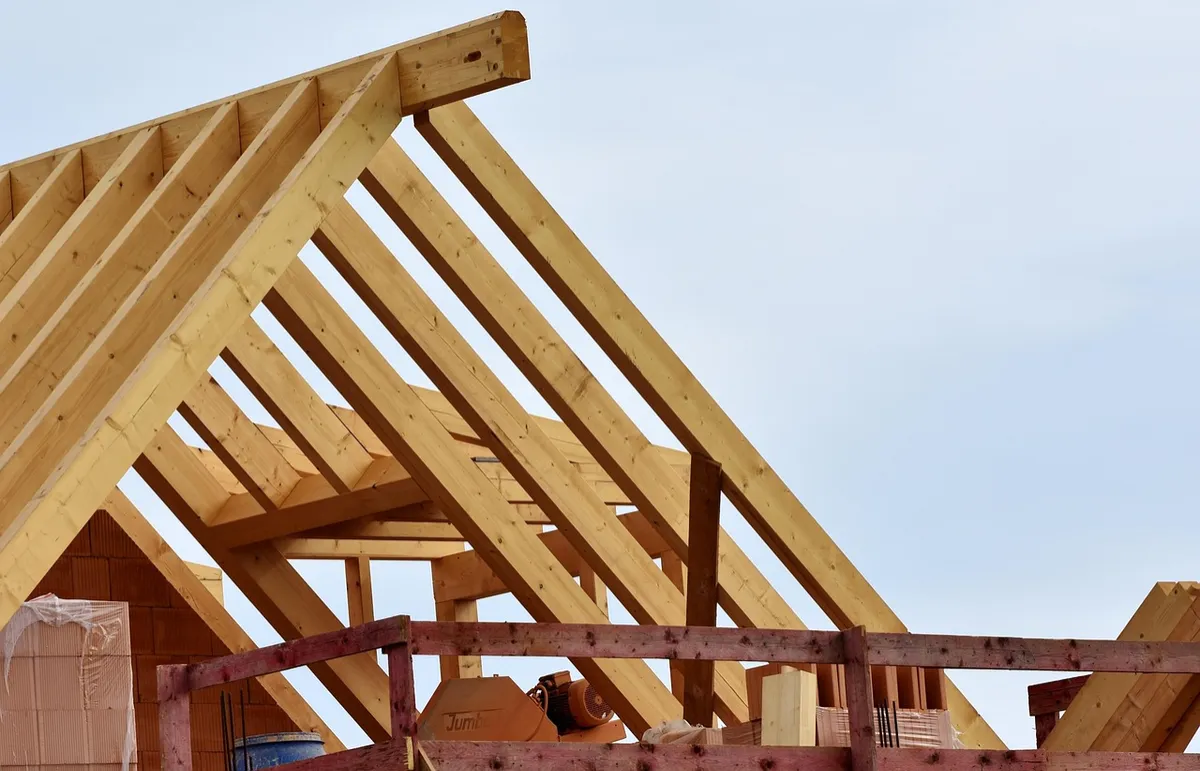 New construction homes North Phoenix buyers can finance with the builder's lender or their own mortgage broker