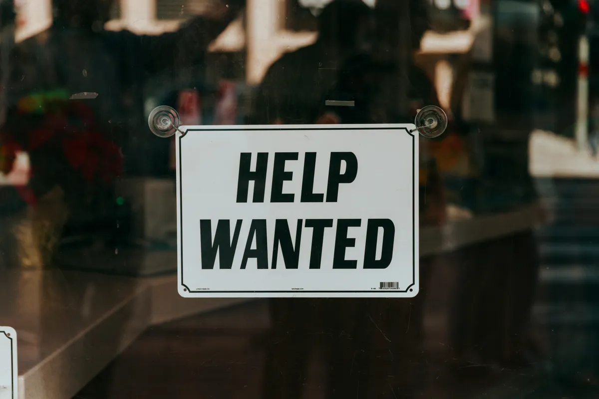Seller concessions rate buydown Arizona guide for North Phoenix home buyers reviewing a purchase offer