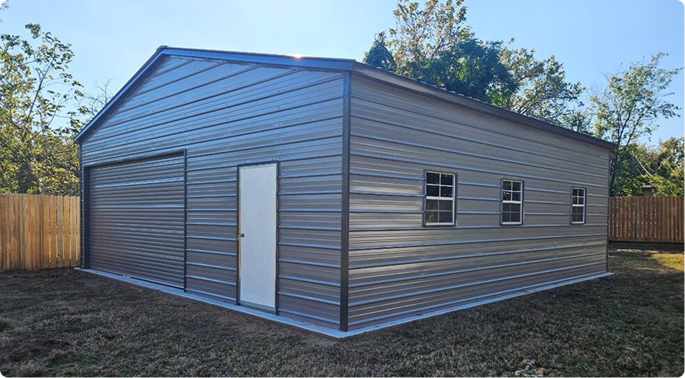 Commercial steel building construction by Leesburg Metal Buildings