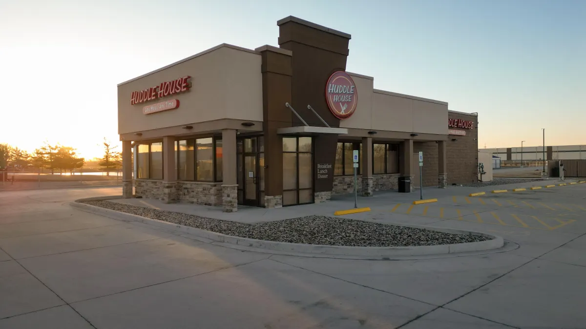 Why Illinois Business Owners Should Be Looking at Commercial Property Before Investors Get There First