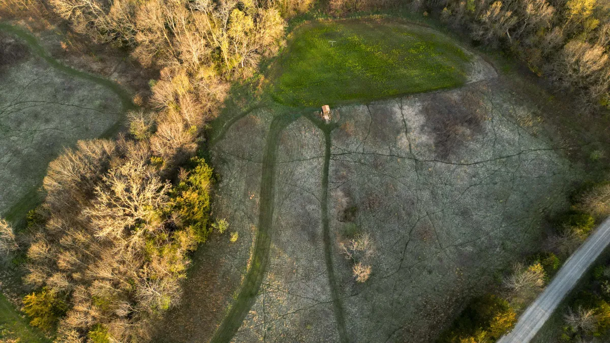 Recreational hunting land in Illinois showing timber, trails, and layout used for evaluating property function and access