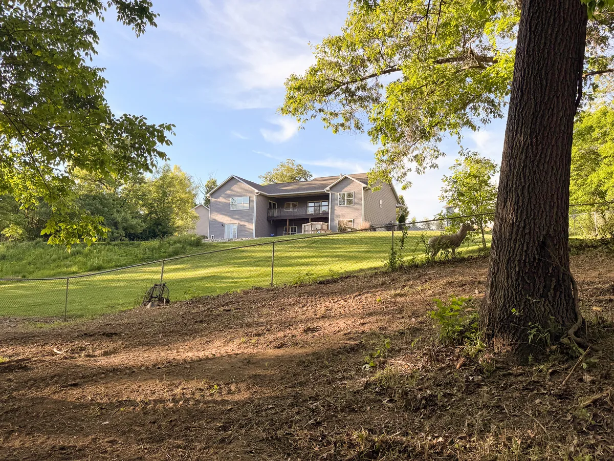 The $15 Million Federal Exemption Does Not Protect Your Illinois Farm From the $4 Million State Cliff