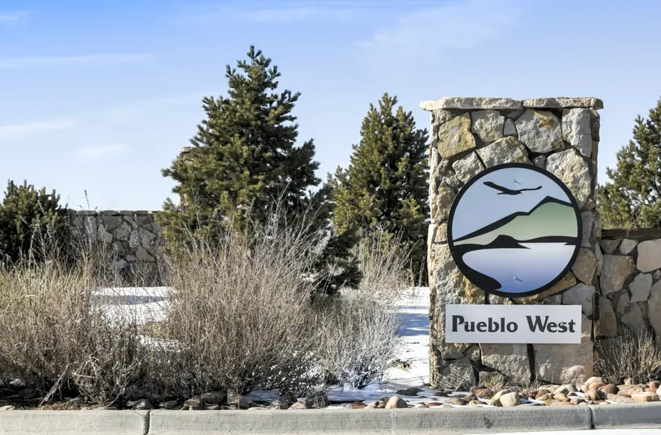 Cedar deck with pergola and seating in Belmont Pueblo