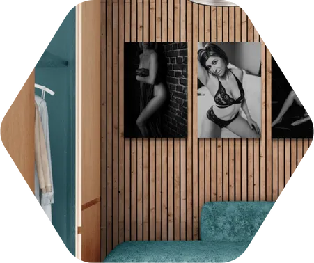 THE BOUDOIR INVESTMENT: WHY THE PRICE FOR A PROFESSIONAL BOUDOIR PHOTOGRAPHER MAKES SENSE