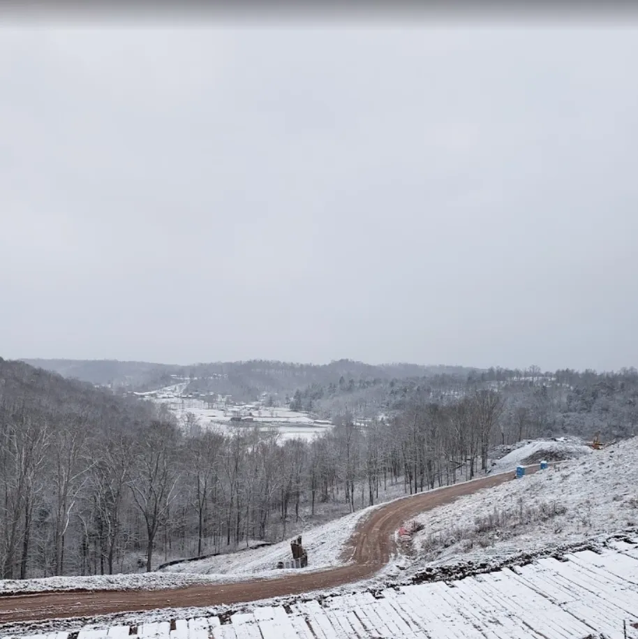 scenic view of fairplain, wv in the snow