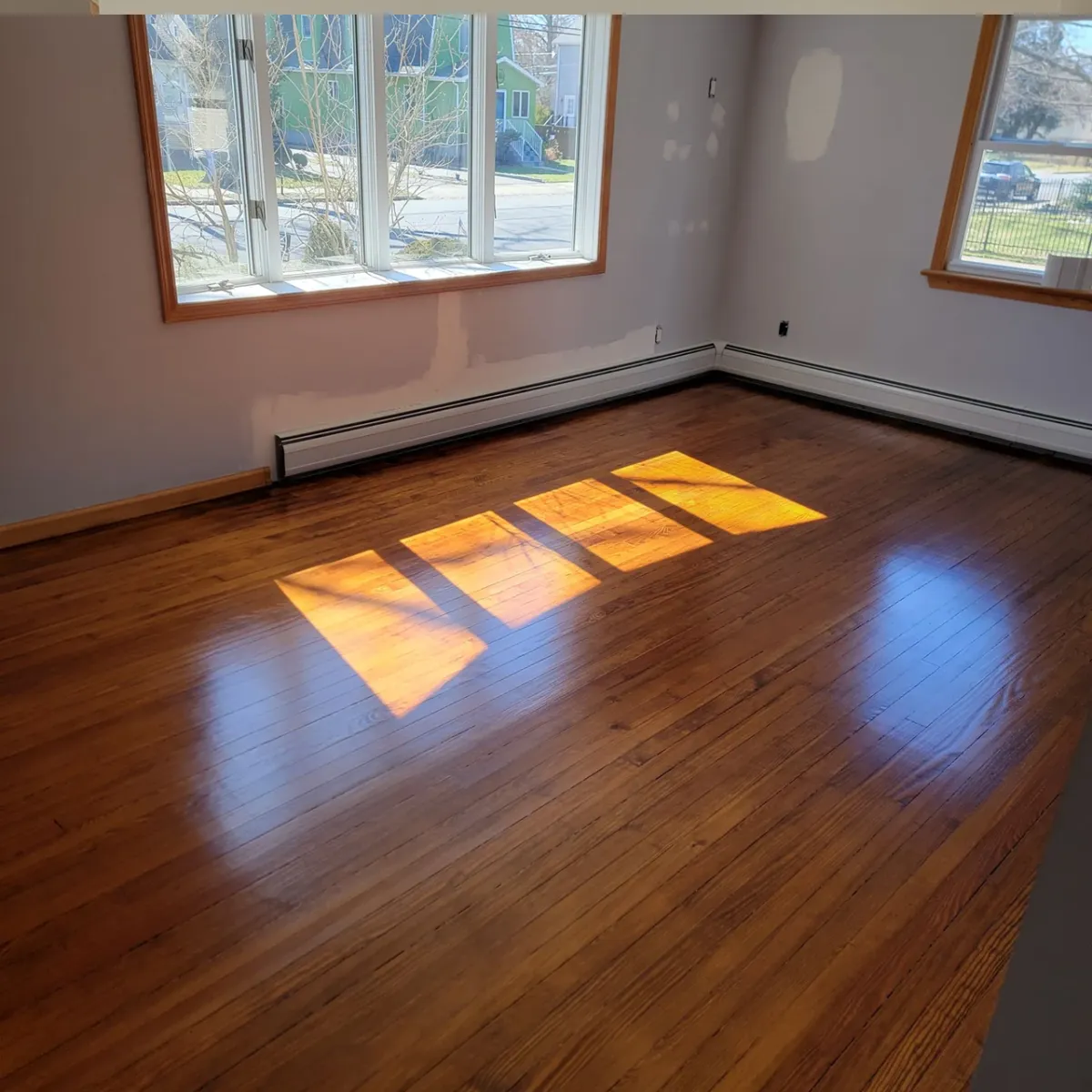 Hardwood Floor Stripping & Refinishing