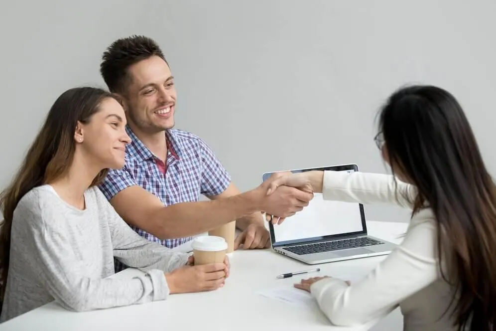 Man getting approved for short-term medical insurance