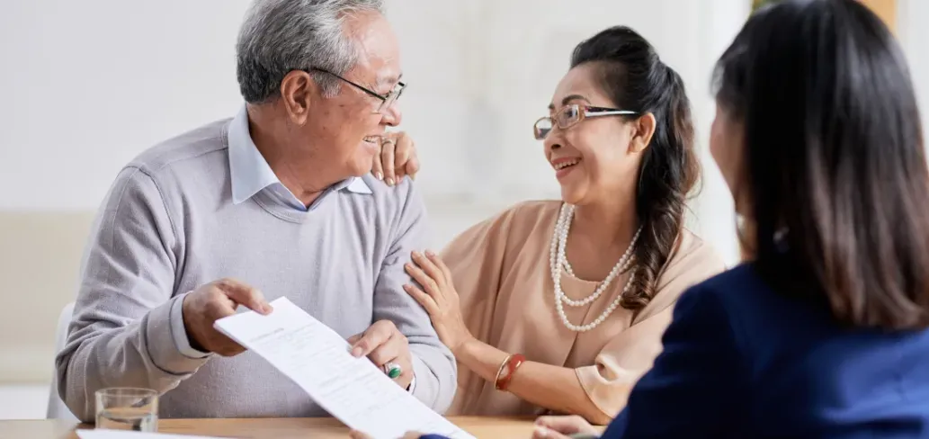 Medicare Planning in Florida: How Life Insurance Helps Cover What Medicare Doesn't | Mere Benefits