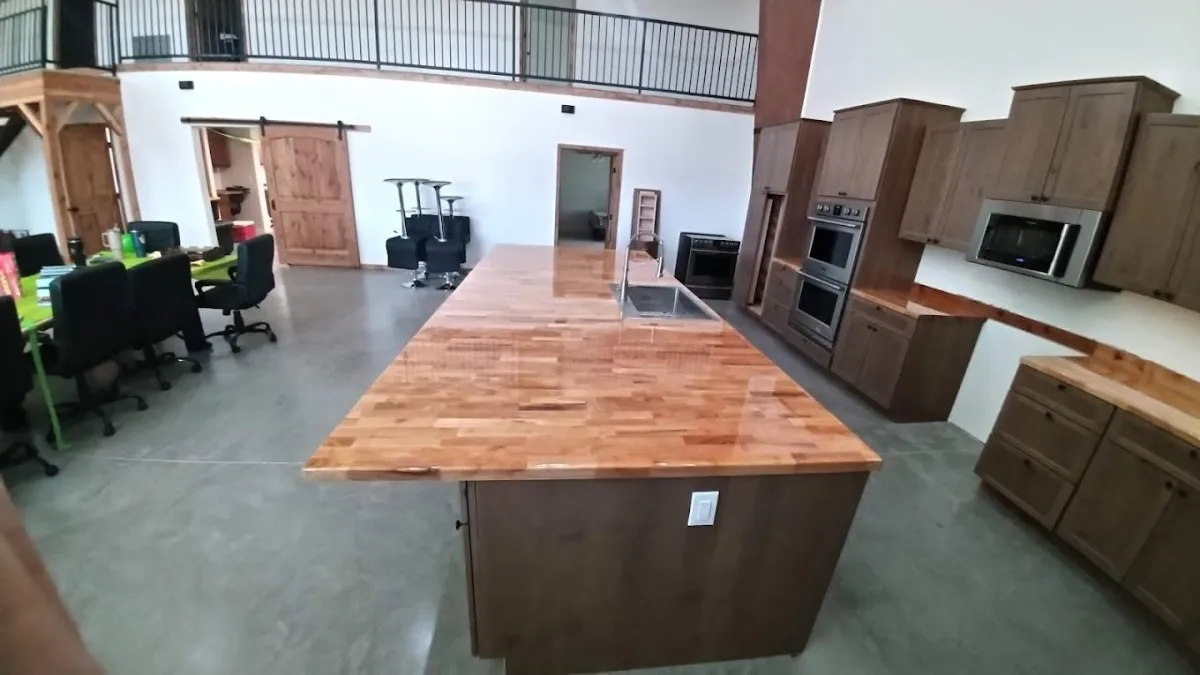 gideons epoxy countertops show low az