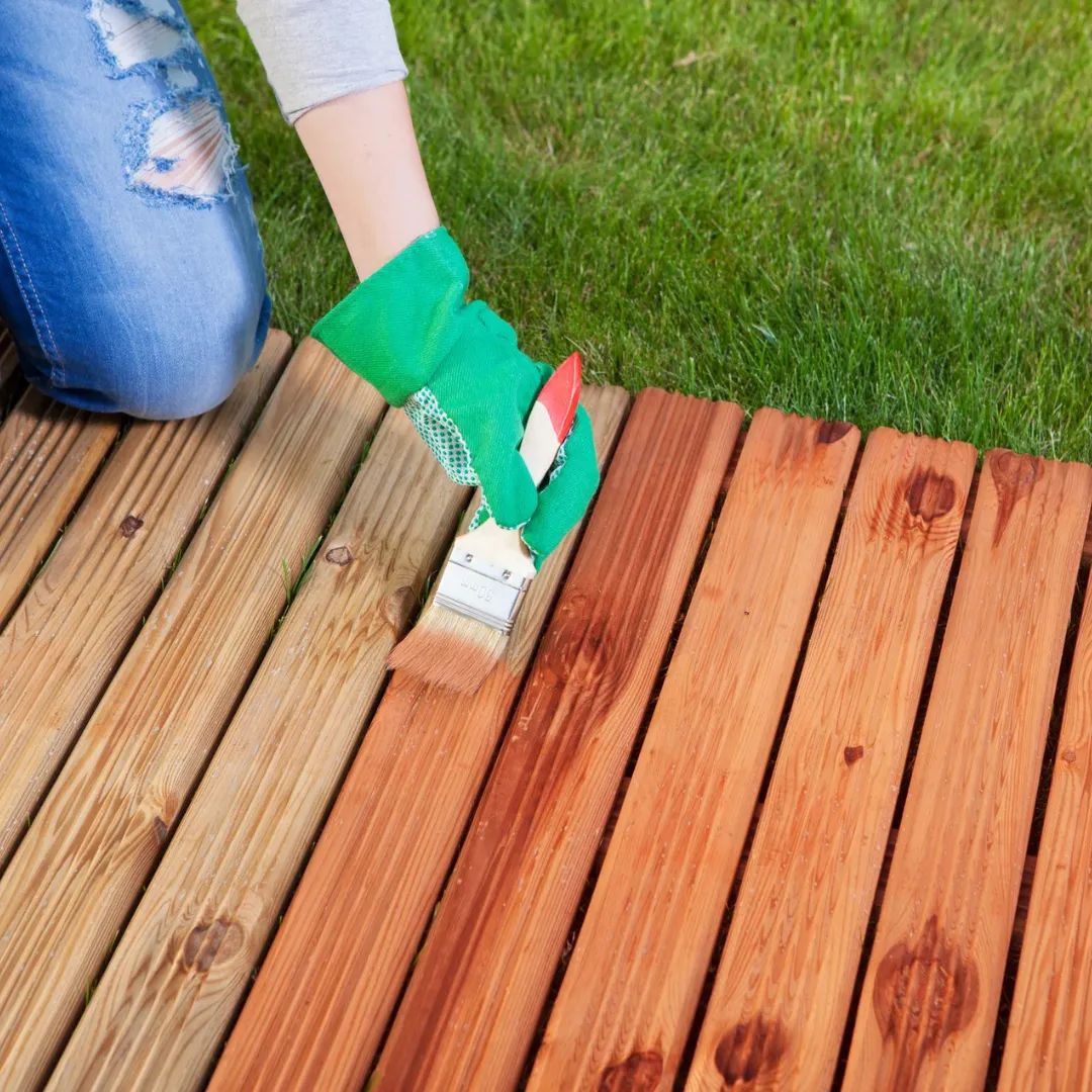 Deck-Painting