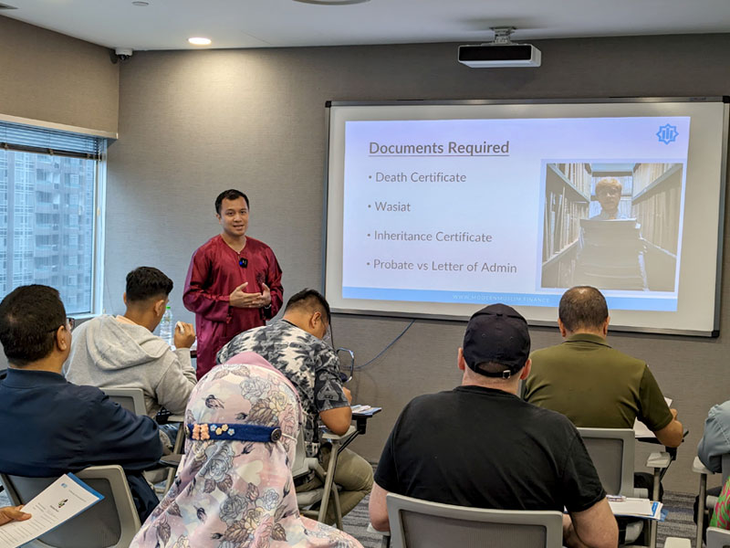 Participants learning about Faraid distribution during our Islamic Inheritance Workshop.