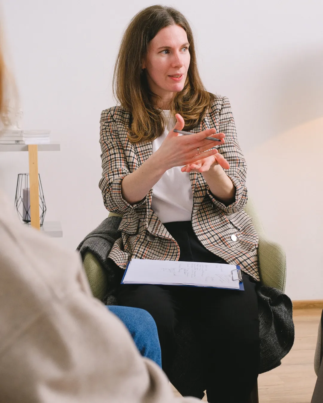 Image of someone consulting for personal health crisis management