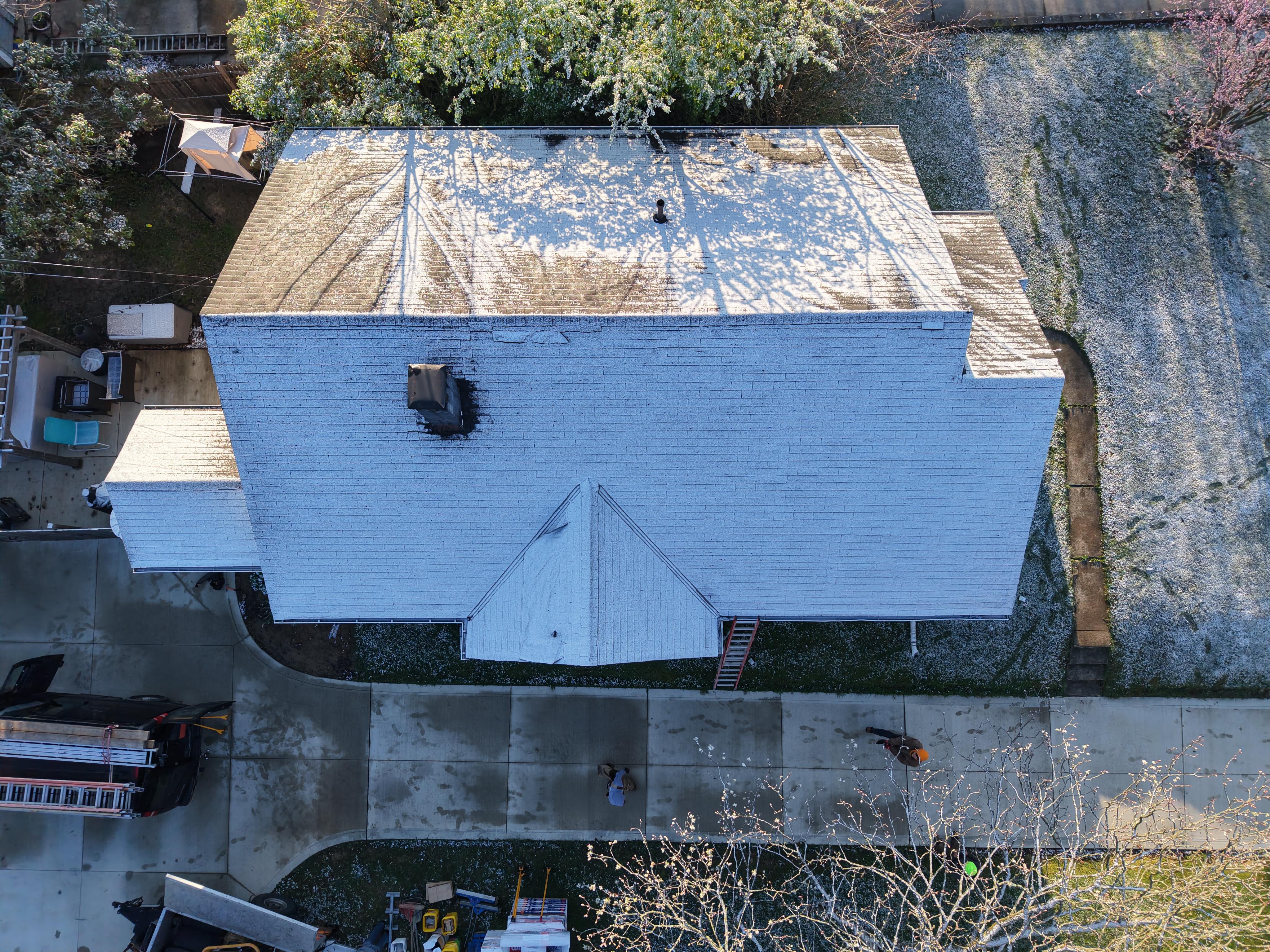 Roofing in Mansfield, OH by Weikles Roofing