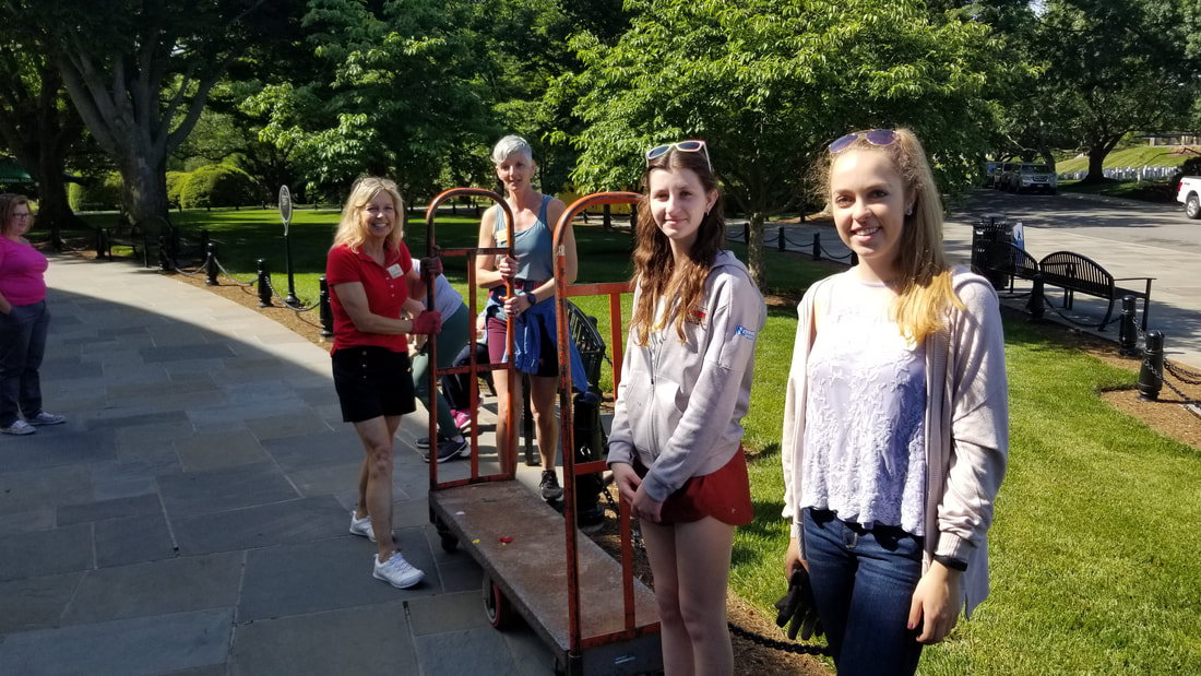 Volunteers at the Flowers of Remembrance event