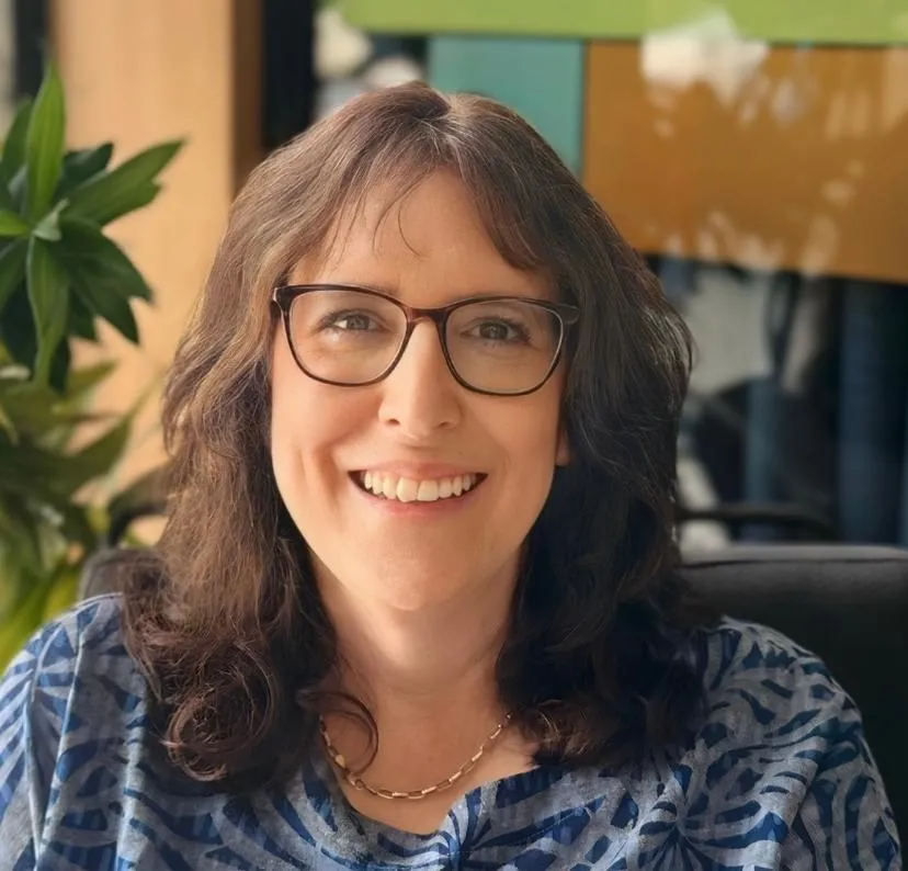 Warm and grounded portrait of Karen, creator of the Me Again Method