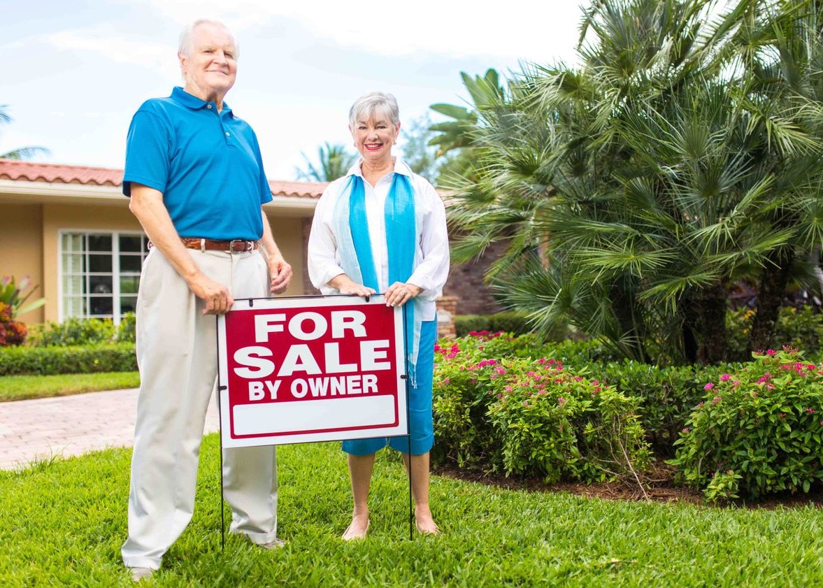Downsizing in Houston? How to Sell Your Home Without the Overwhelm