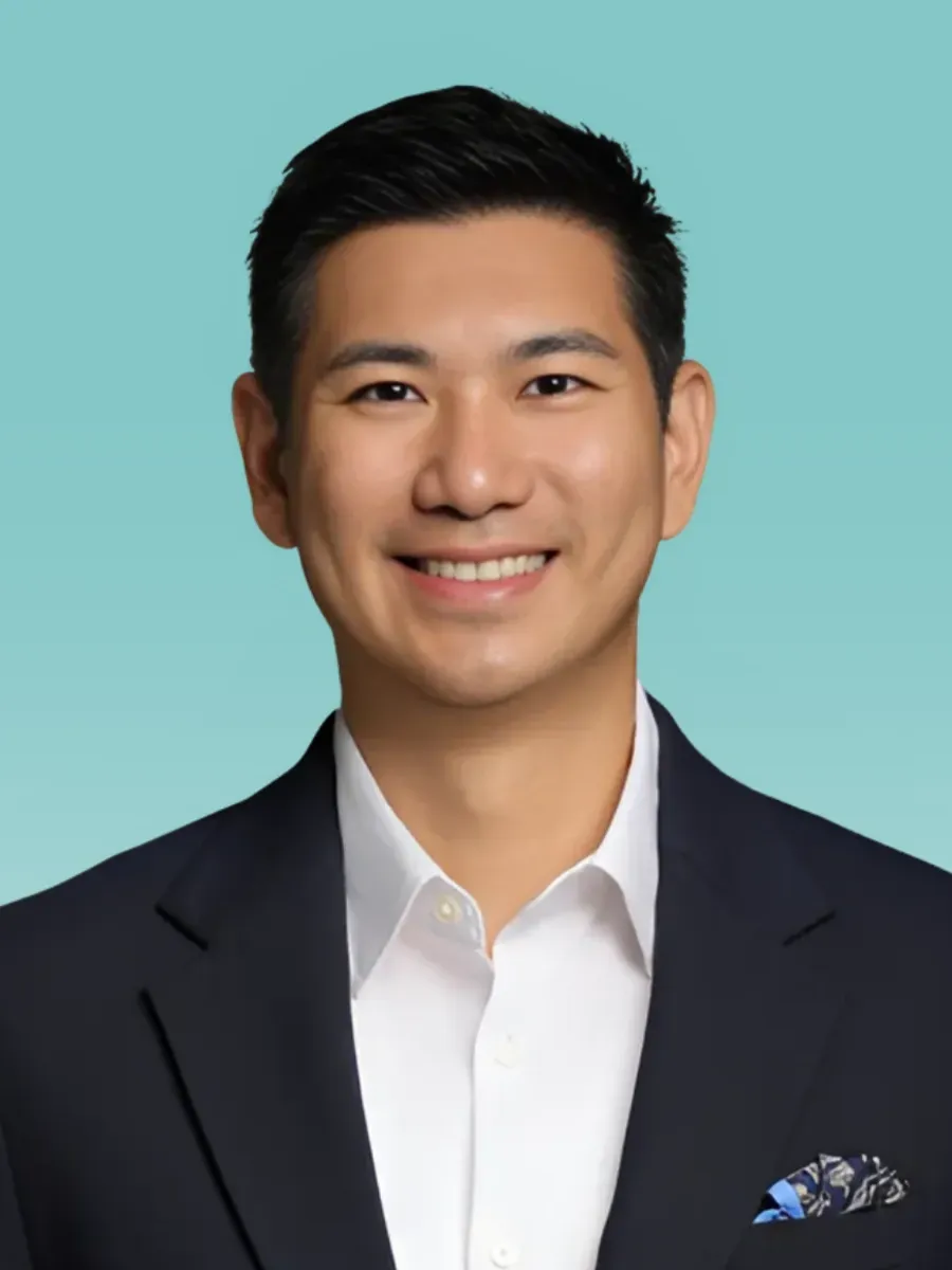 Edward Ho Headshot
