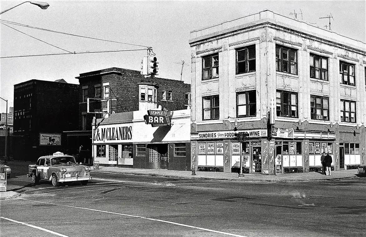 Historic black-and-white photo of 2900 Cass at Cass Avenue and Temple Street in Detroit