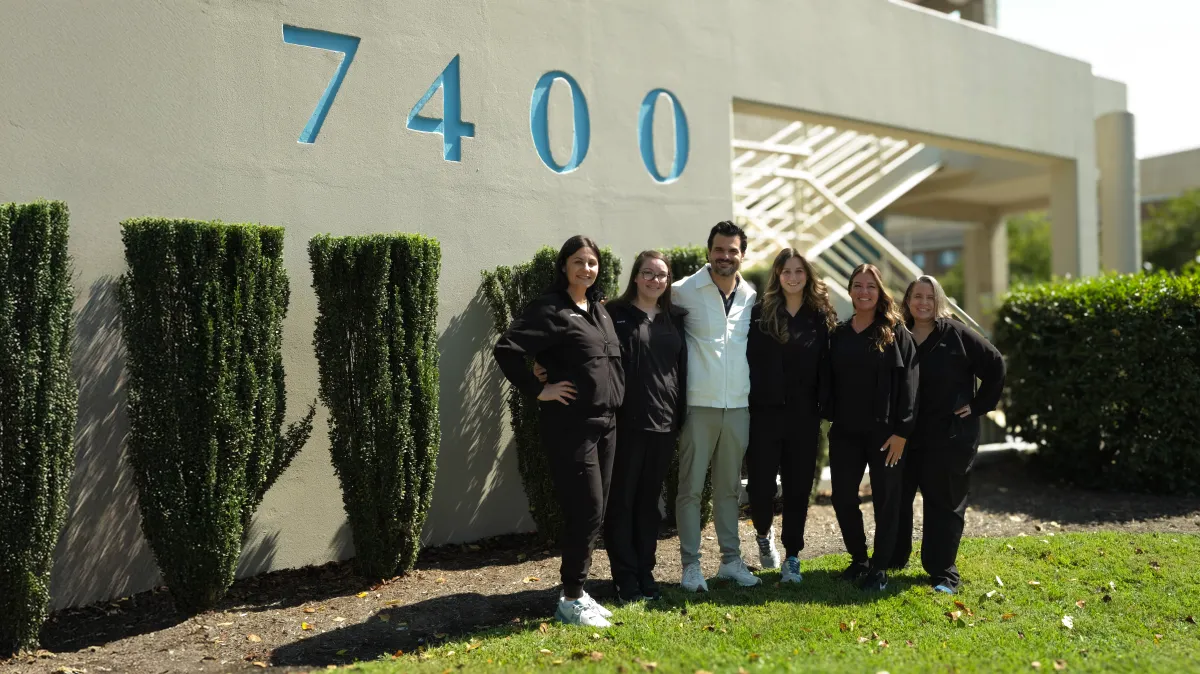 Simone Dental, VA 23505