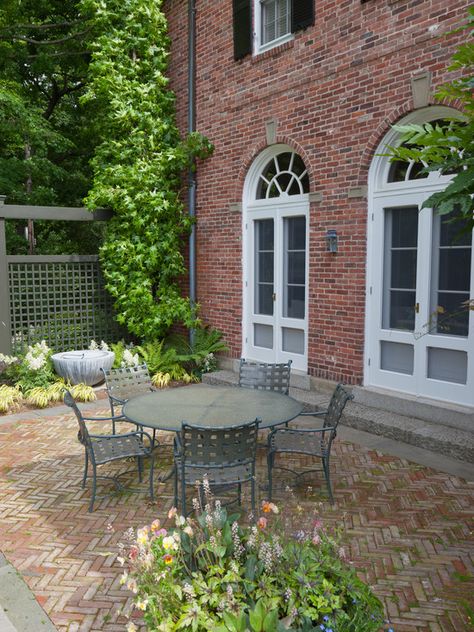  Patios