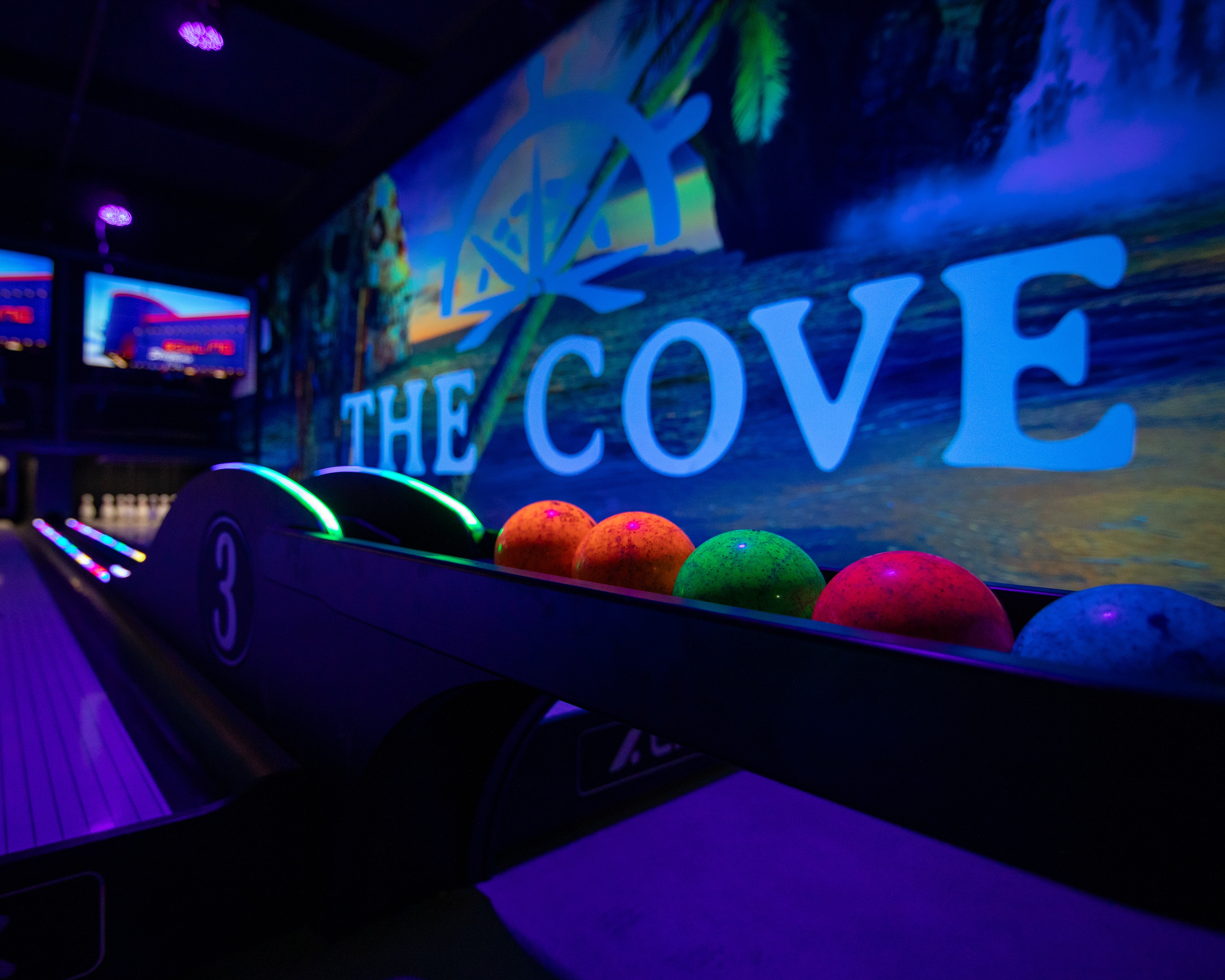 Duck Pin Bowling Pirate's Cove