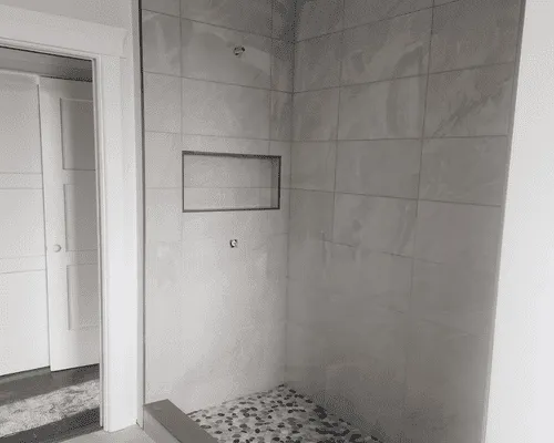 {{ custom_values.service_1 }} in {{custom_values.biz_area_1})